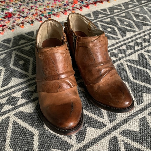 Freebird tan leather boots - Picture 2 of 14